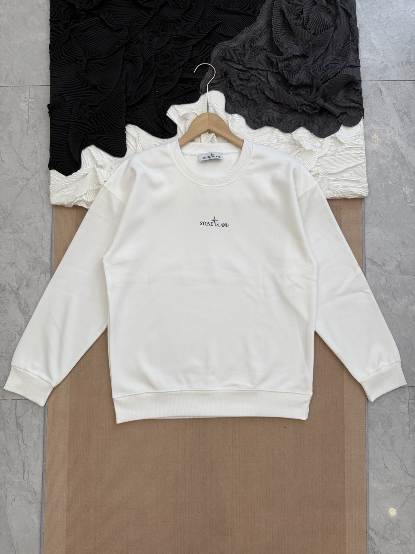 Pull Stone Island Logo Badge – Streetwear Premium